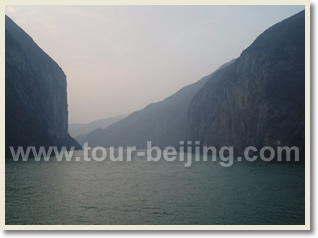 Beijing Xian Chongqing Yangtze Wuhan Guilin Shanghai 15 Day Tour